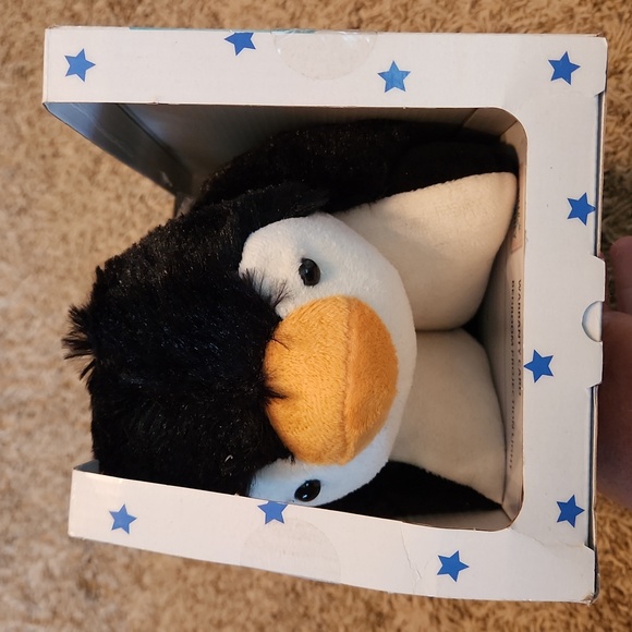 LITTLE JOURNEY Penguin Night Light Stars Moon Projection - Picture 2 of 12